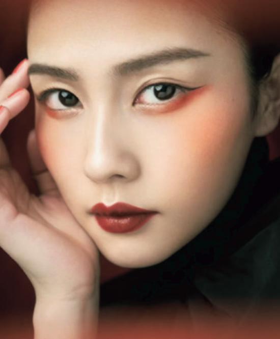 中国美妆最前线，唐毅的正统中式妆容！  第13张